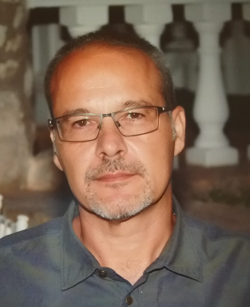 Nikos_Arapakis
